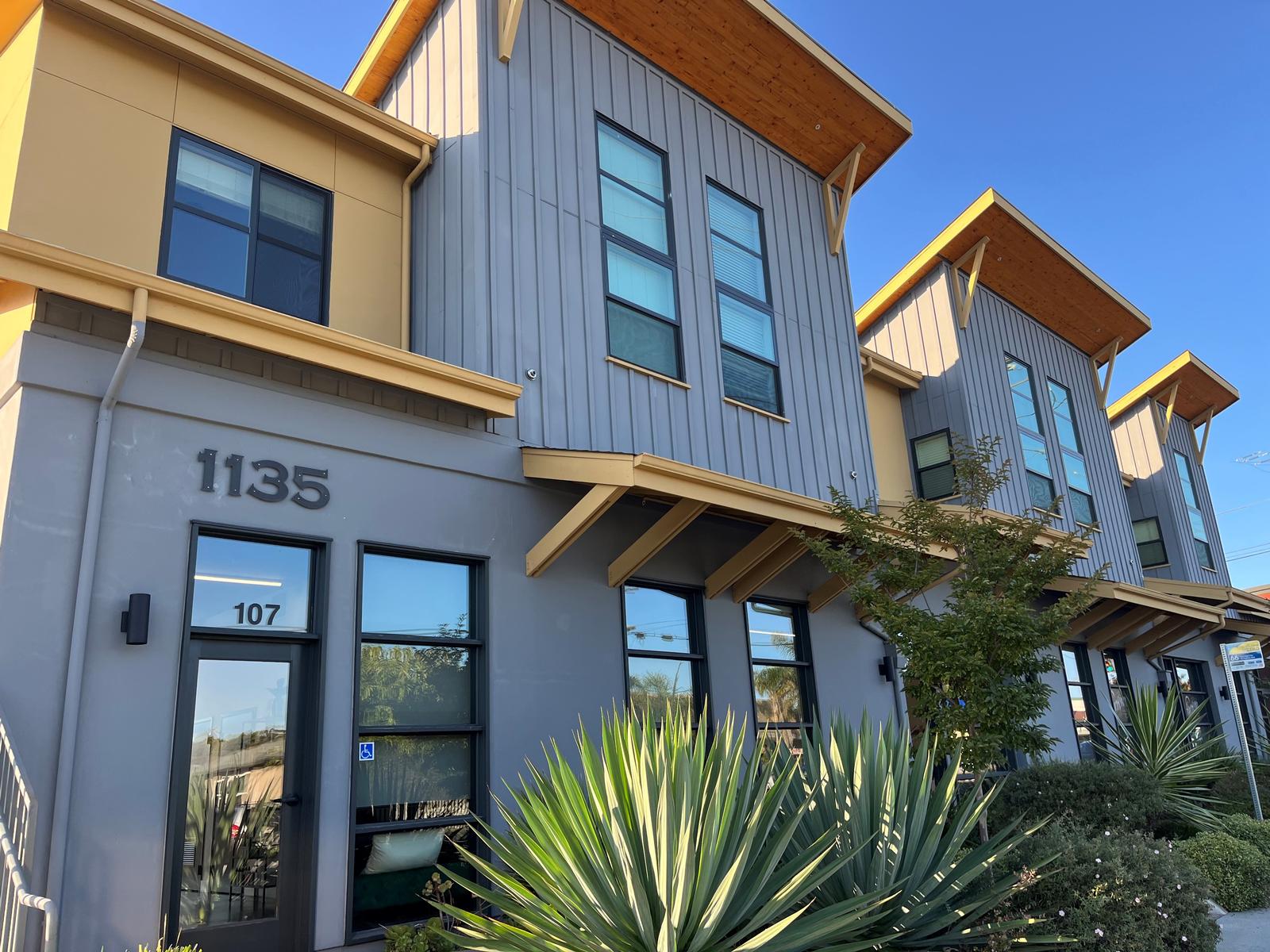 1135 17th Ave. #6, Santa Cruz